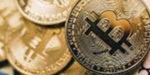 Bitcoin, arriva l'annuncio del sottosegretario Leo